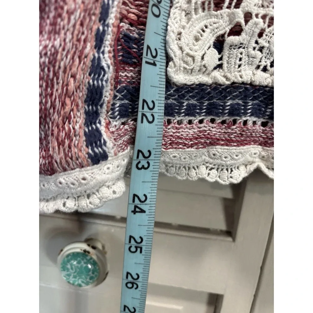 American Rag Long Sleeve‎ Hoodie Kangaroo Pocket Size M Pink/Blue Cochet Tassle